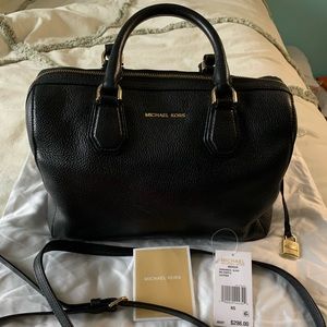 Michael Kors Mercer MD Black Duffle Leather